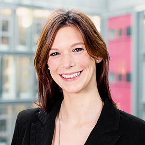 Anna Ostoj, Financial Controller